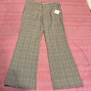 Laundry by Shelli Segal plaid women’s trousers, size 10